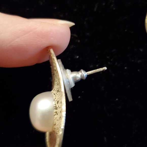 Sterling Silver and Pearl Modernist Earrings - Picture 7 of 10
